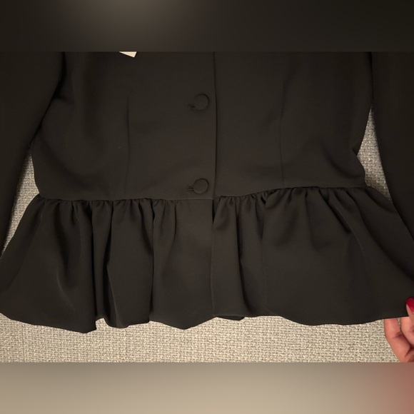 Zara Black Voluminous Hem Peplum Blazer – Size XL - Picture 7 of 14